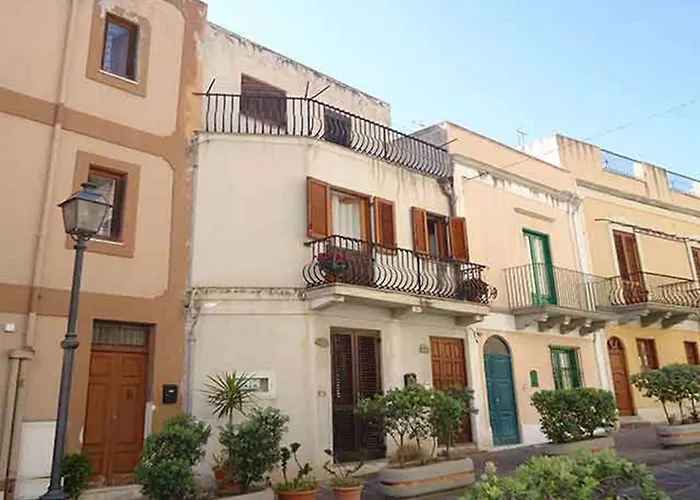 Eoliando Case Per Vacanza - Lipari Corso * Lipari (Isola Lipari)